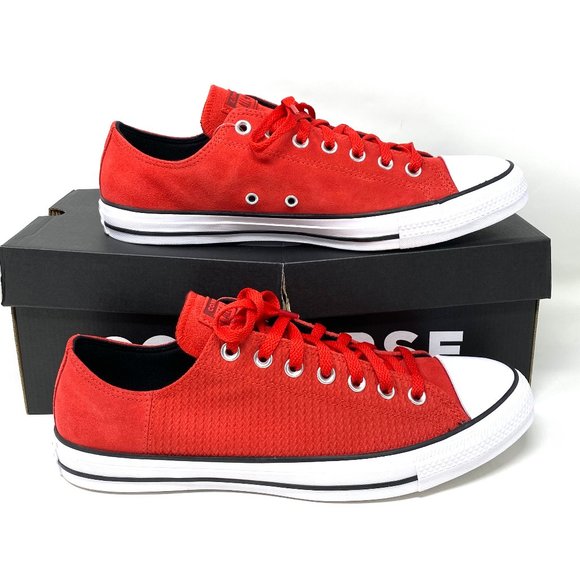 Converse Men's Size 10.5 169446C CTAS OX UNIVERSITY Red Canvas Low Top Sneakers